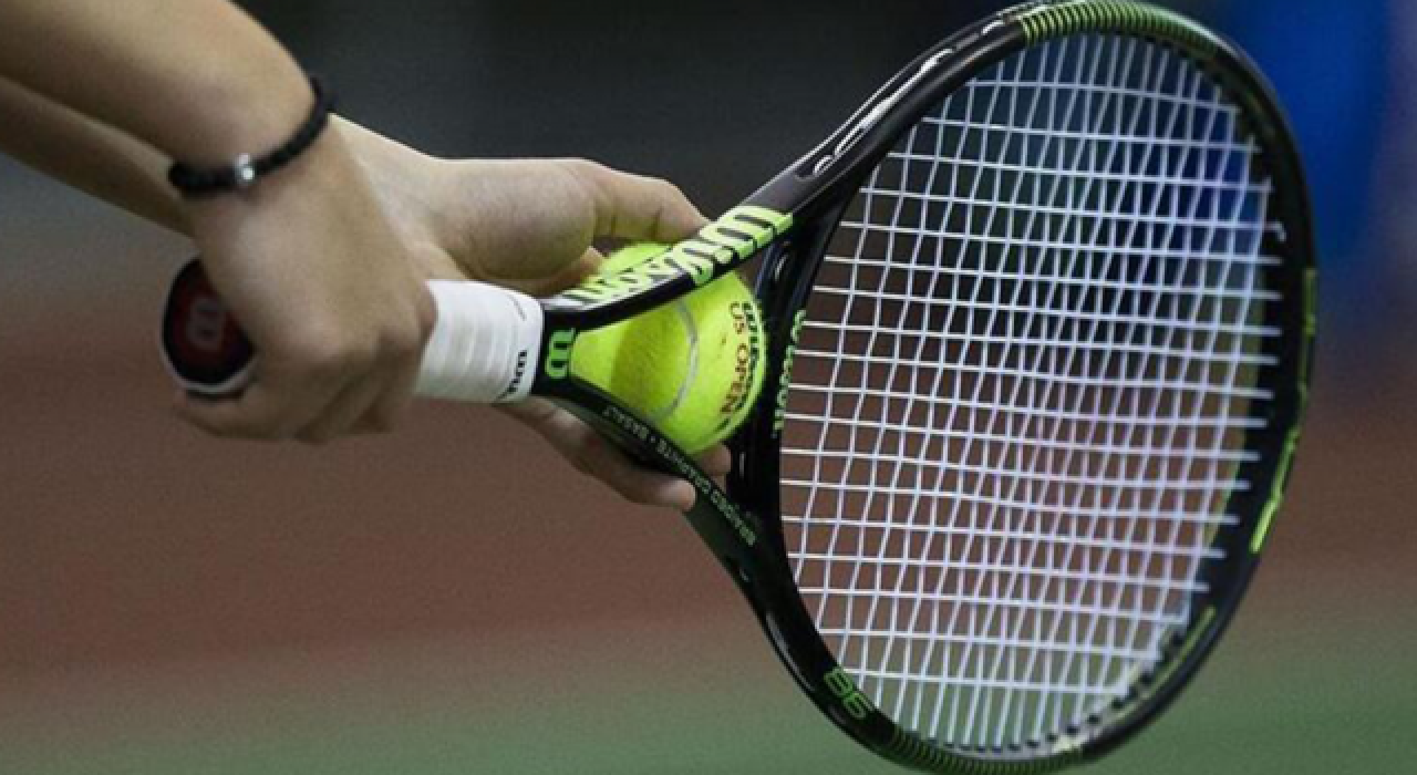 Wimbledon'da tek kadınlarda son yarı final bileti Barty'nin