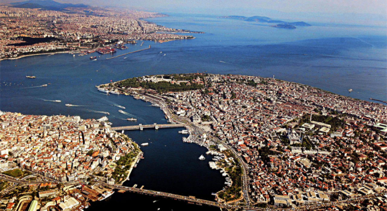 Yabancılar ev almaya Türkiye'ye koşuyor