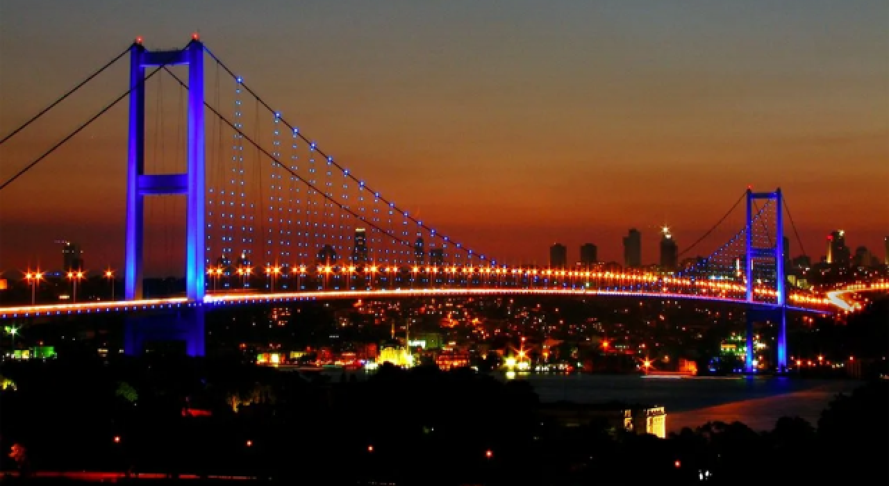 35 yıl önce bin 95 günde inşa edilen FSM köprüsü 900 günlük bakıma giriyor