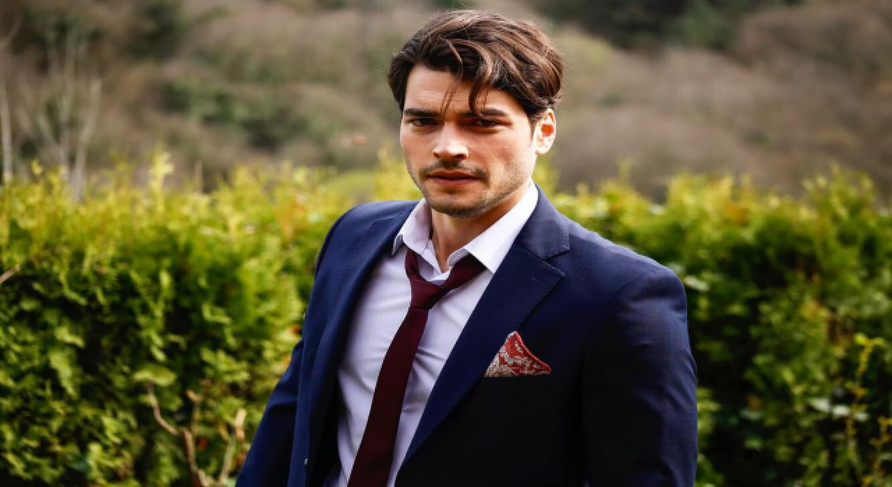 Akın Akınözü, Hispaniklerin yeni idolü oldu