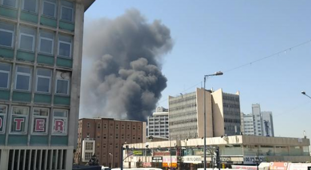 Ankara'da YHT garı binası yanındaki inşaatta yangın çıktı!