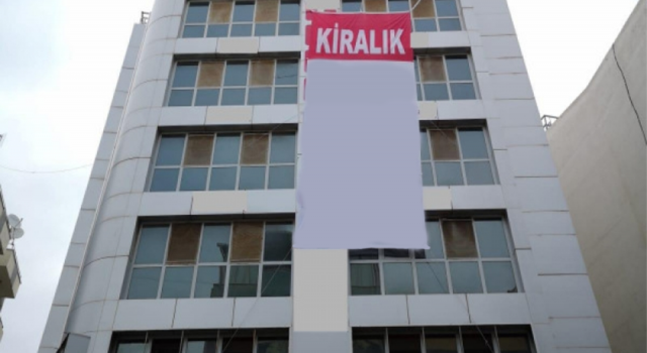 Eğitim öncesi, fırsatçılar iş başında! Fiyatlar ikiye katlandı