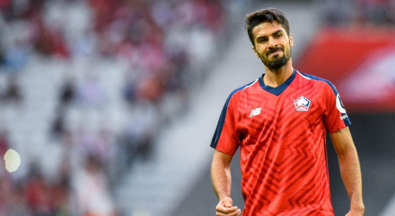 Fiorentina'da Zeki Çelik'i istiyor