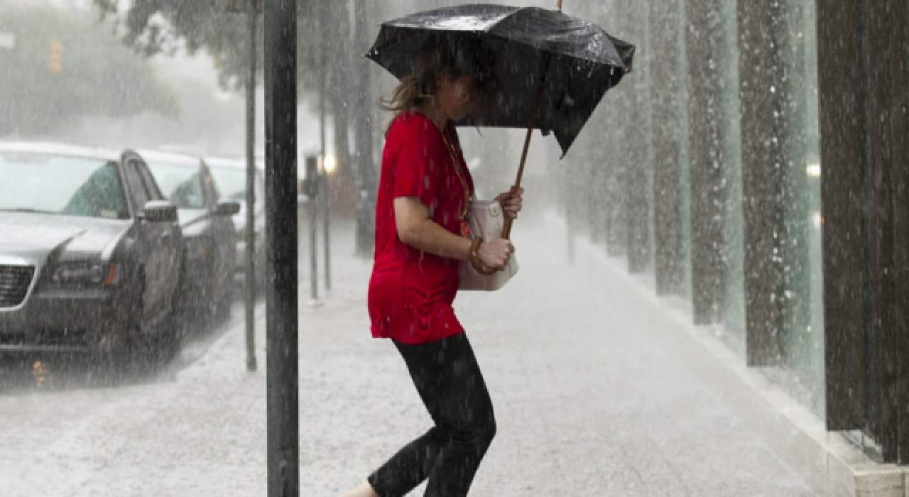 Marmara'da lodos etkili olacak,  Doğu Karadeniz için sağanak uyarısı yapıldı