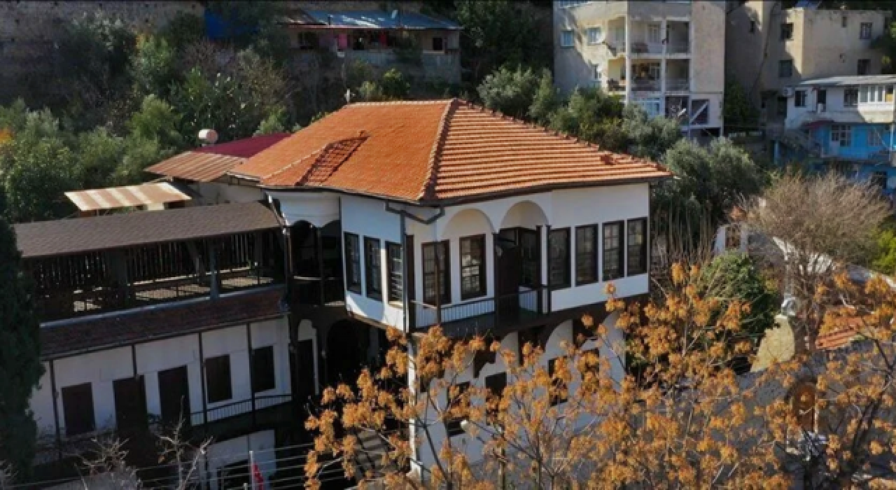 Tarih ve medeniyetler beşiği: Türkiye'nin 7 kaleli tek kenti Kozan