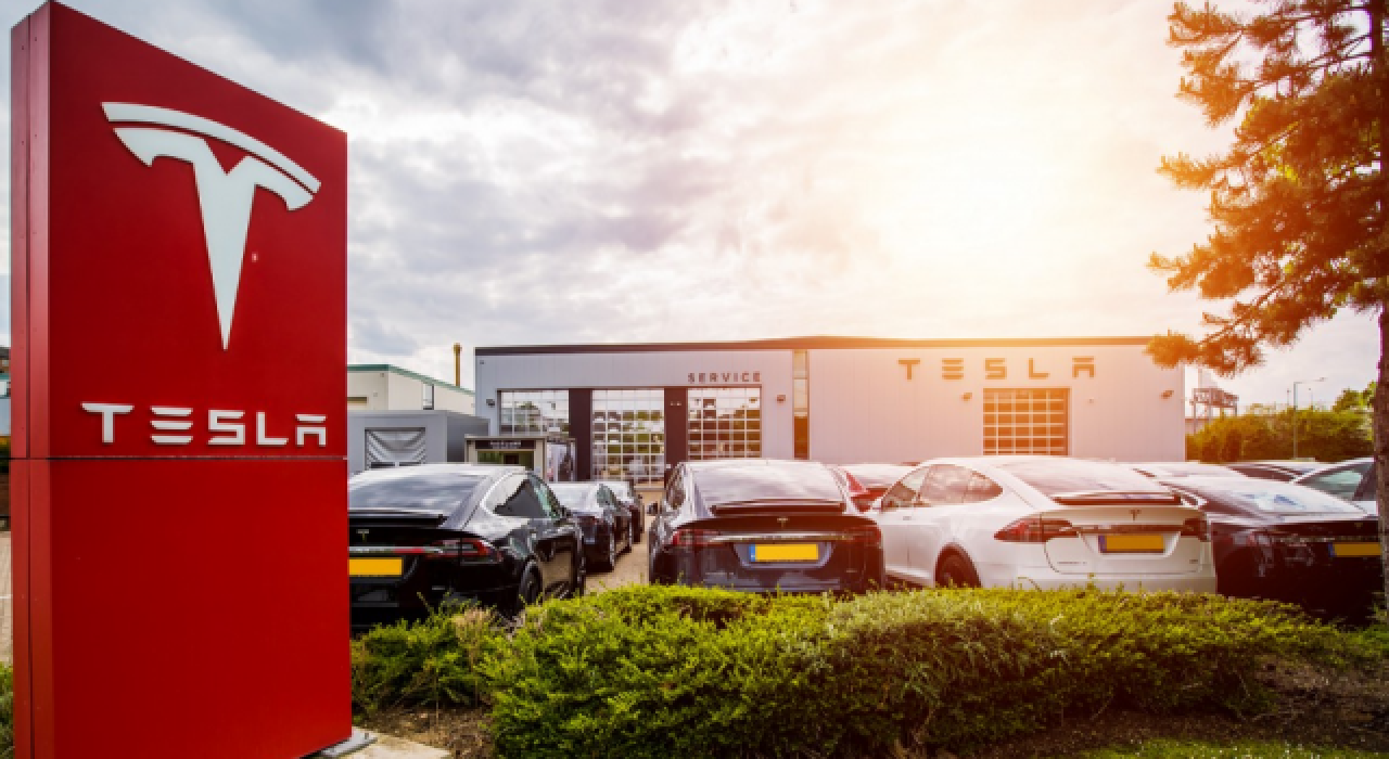 Tesla’da çalışmanın kötü yanları neler?