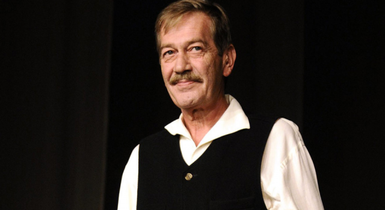 Usta oyuncu Ferhan Şensoy hayatını kaybetti!