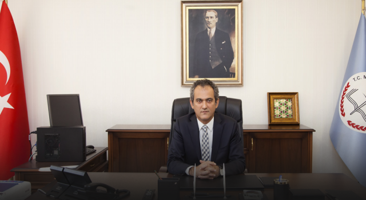 Yeni Milli Eğitim Bakanı Prof. Dr. Mahmut Özer kimdir?