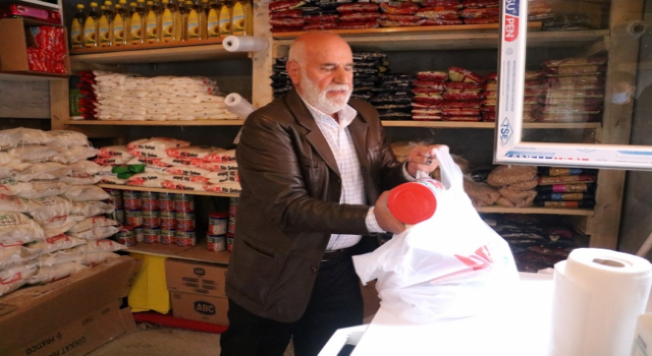 Hayır bakkalında para geçmiyor