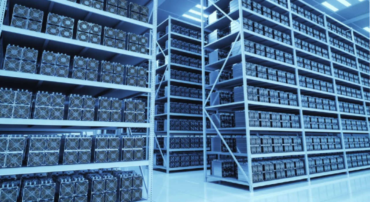 İstanbul'da kripto para operasyonu: 73 cihaz ele geçirildi