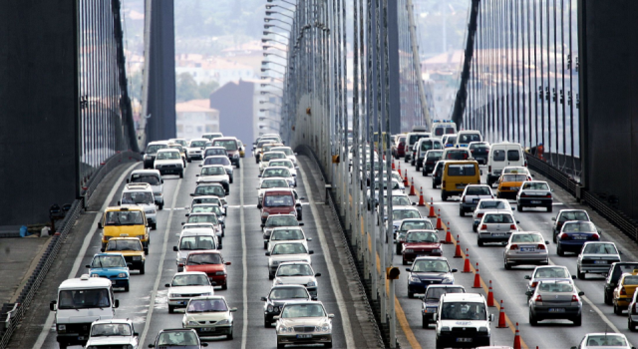 İstanbul'da trafik yoğunluğu yaşanıyor