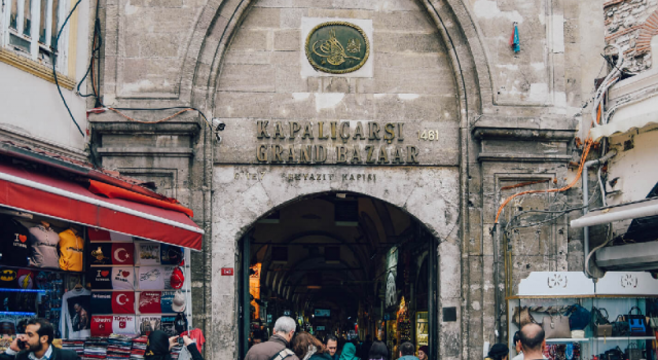 Kapalıçarşı'da altın