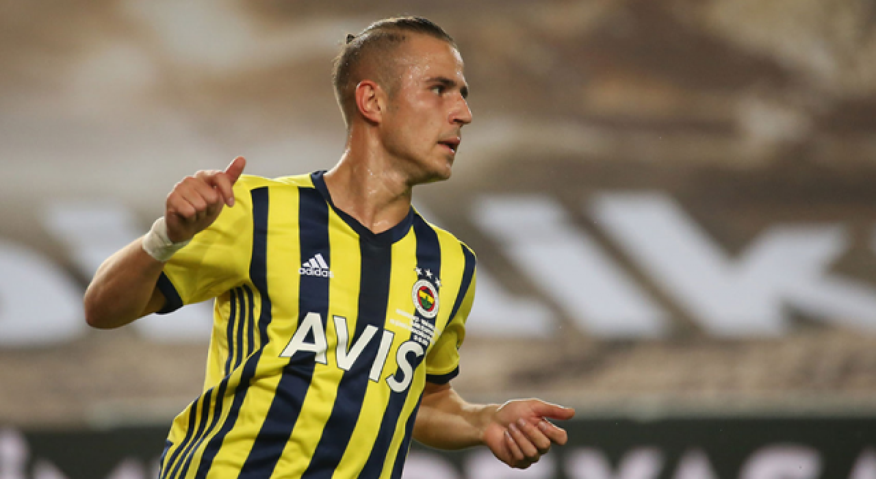 Fenerbahçe, Pelkas ile yolları ayırıyor mu?