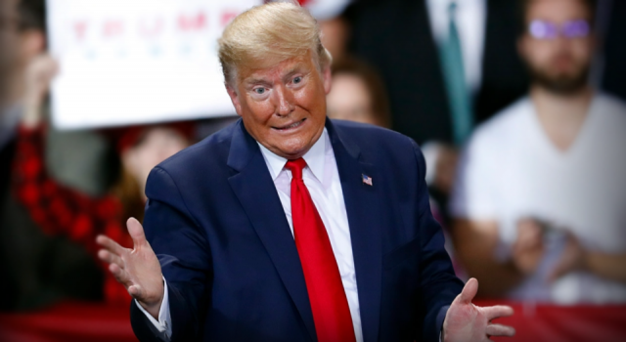 Trump, Washington'daki otelini satışa çıkardı