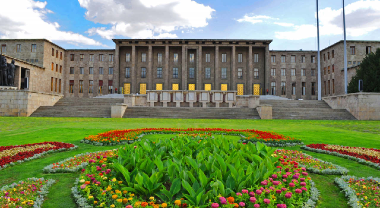 TBMM Genel Kurulunda 2022 Yılı bütçesi kabul edildi