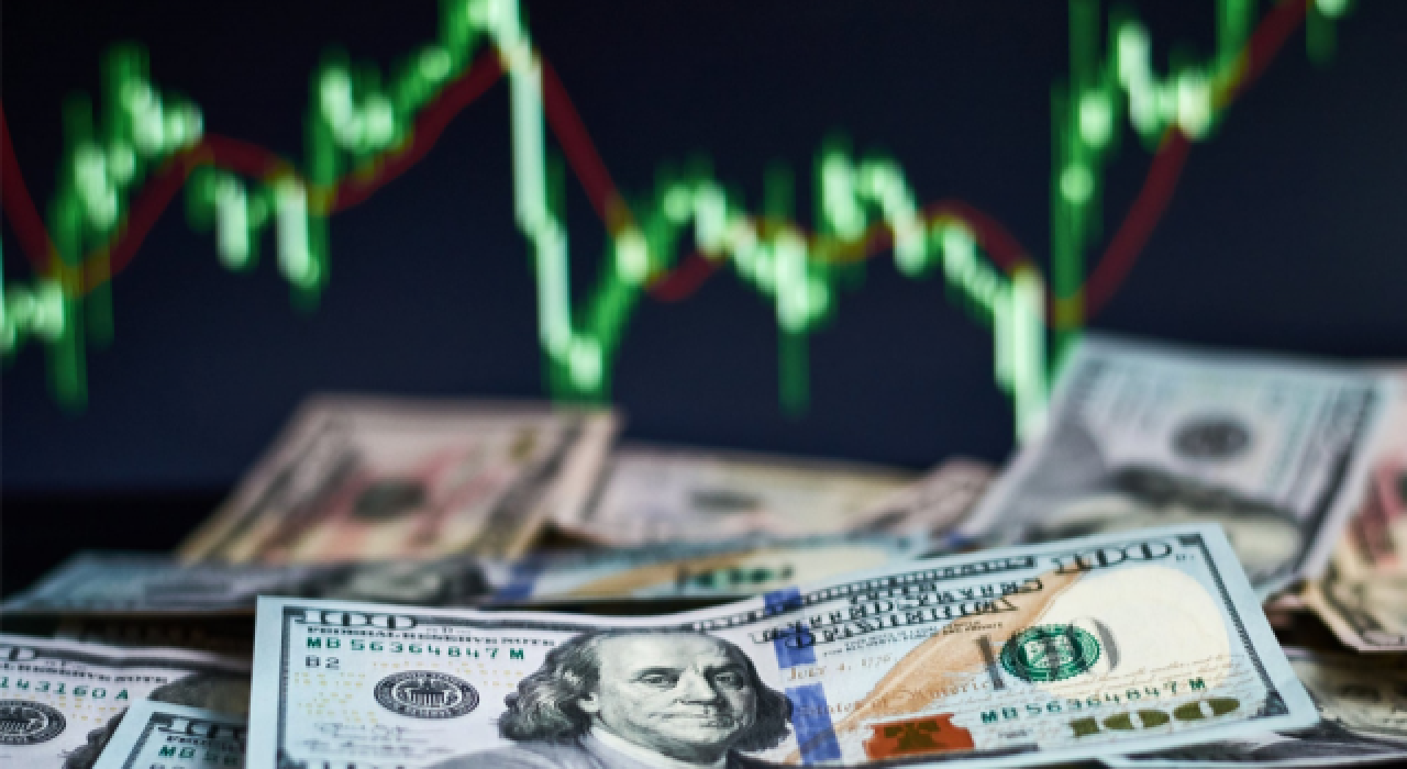 Ünlü isimlerden 'döviz kuru' isyanı: 'Bilerek yapılıyor'