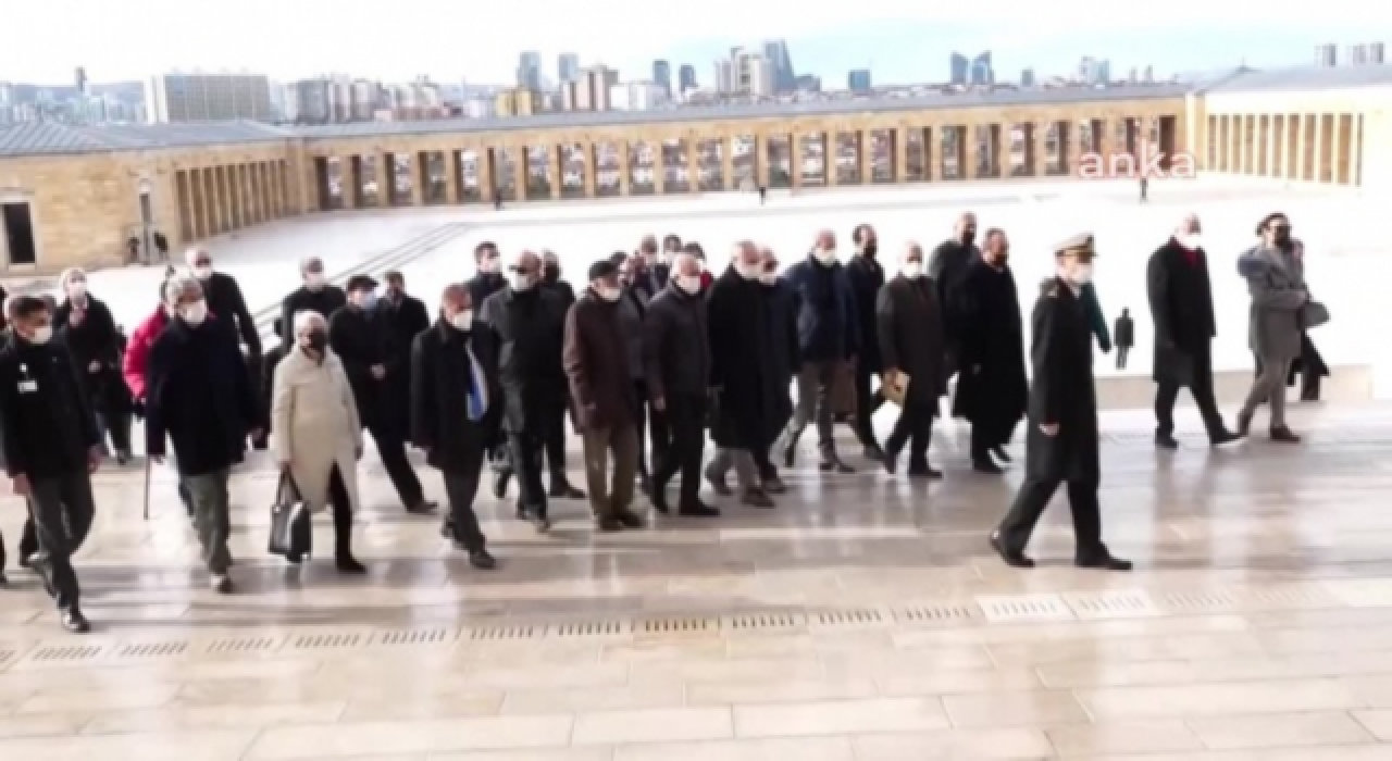 Gazeteciler Cemiyeti Anıtkabir'i ziyaret etti
