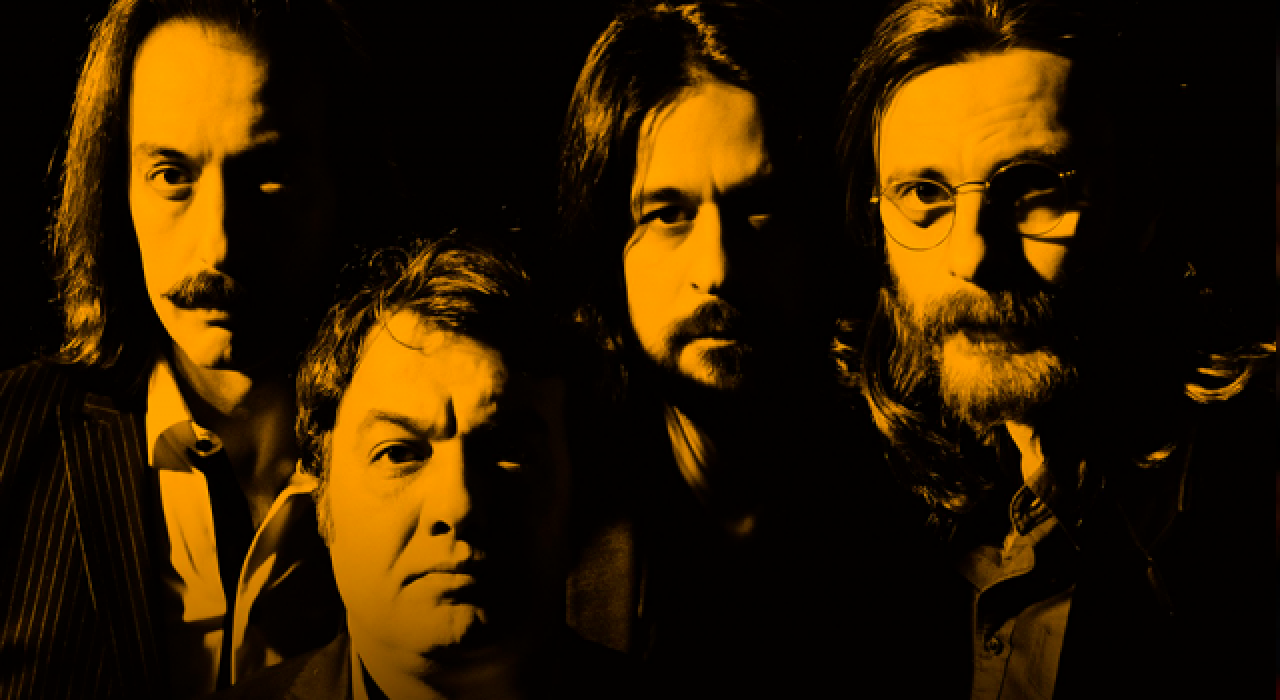 Flört’ün 'Bize Özel' albümü plak formatında yayınlandı