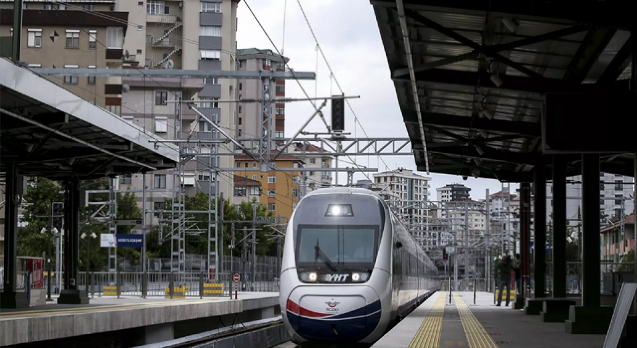 Kar nedeniyle yüksek hızlı tren sefer sayısı artırıldı