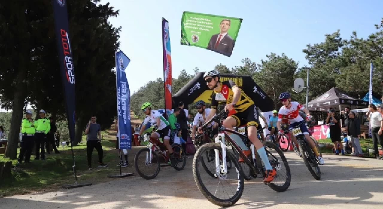 12. Aydos Patika Koşusu Kartal'da Düzenlendi