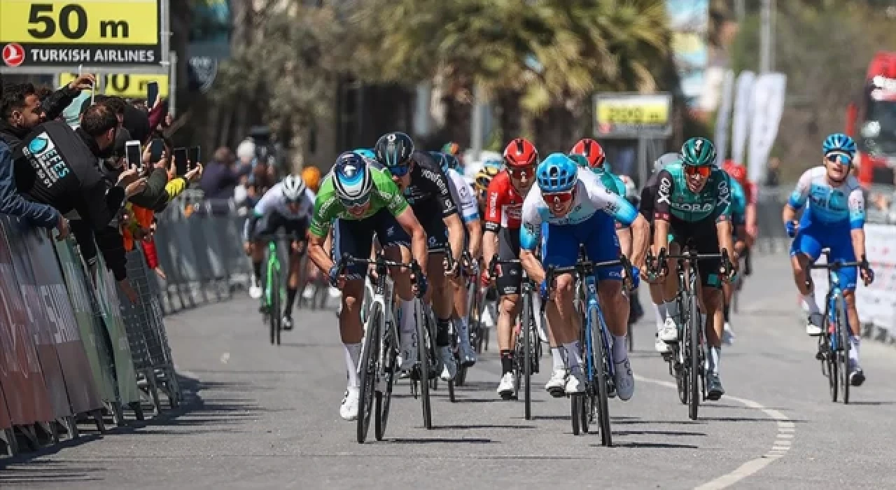 57. Cumhurbaşkanlığı Türkiye Bisiklet Turu'nun ikinci etabını Avustralyalı bisikletçi Groves kazandı