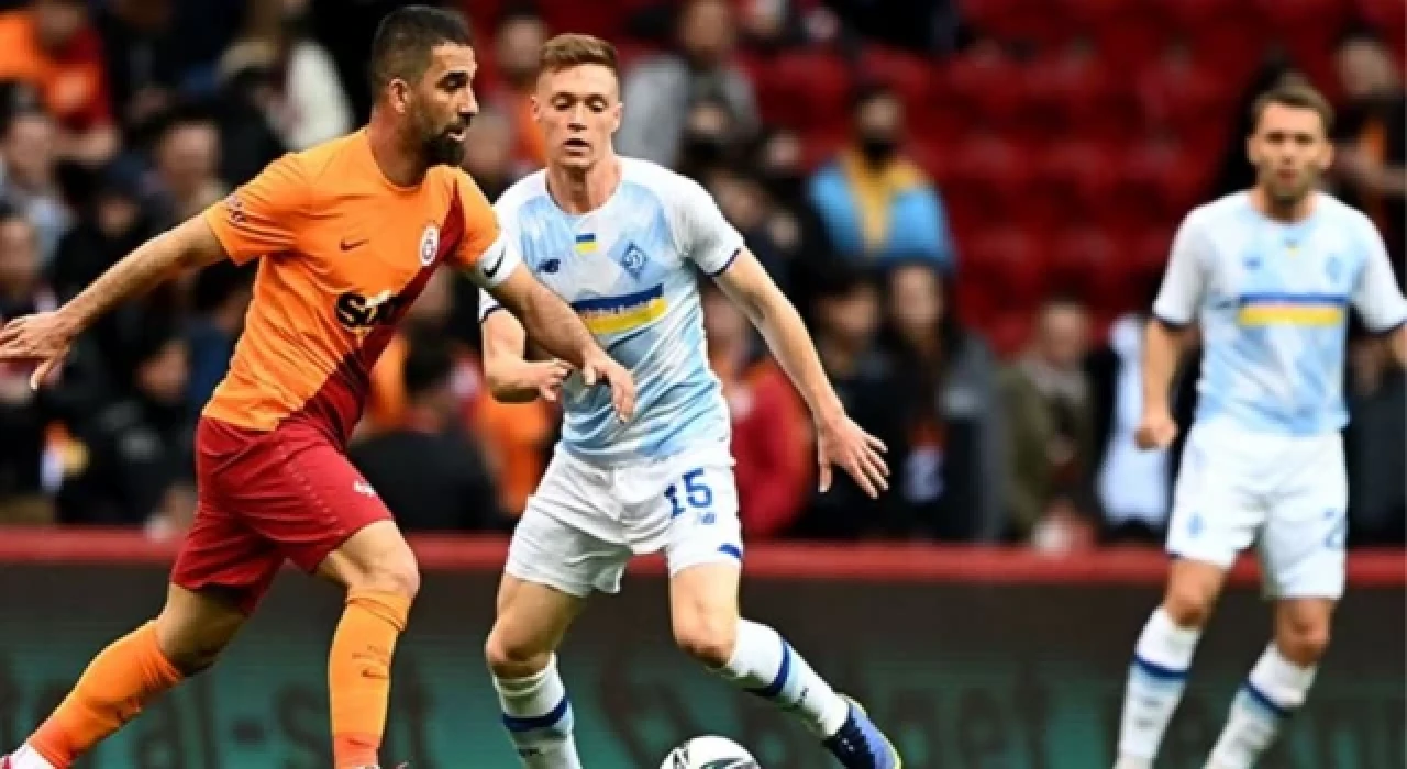 Arda Turan: Genç kardeşlerimiz için mutluyum