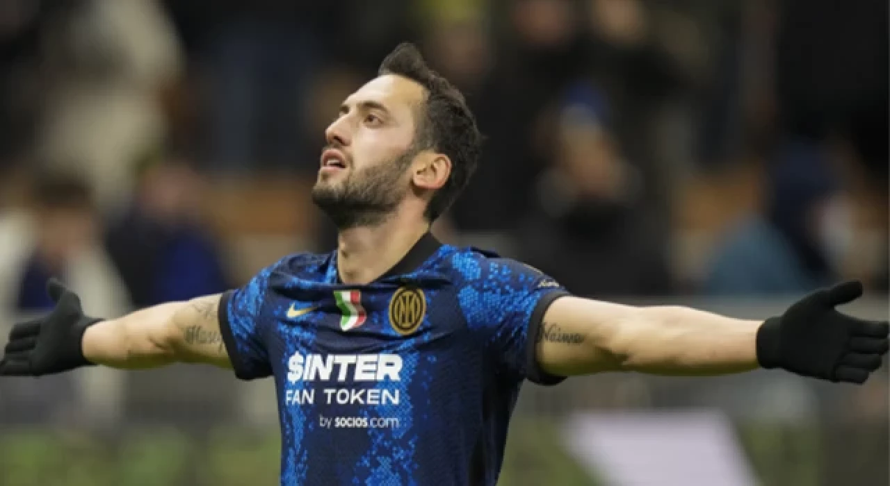 İtalyan basınından Halkan Çalhanoğlu'na övgü