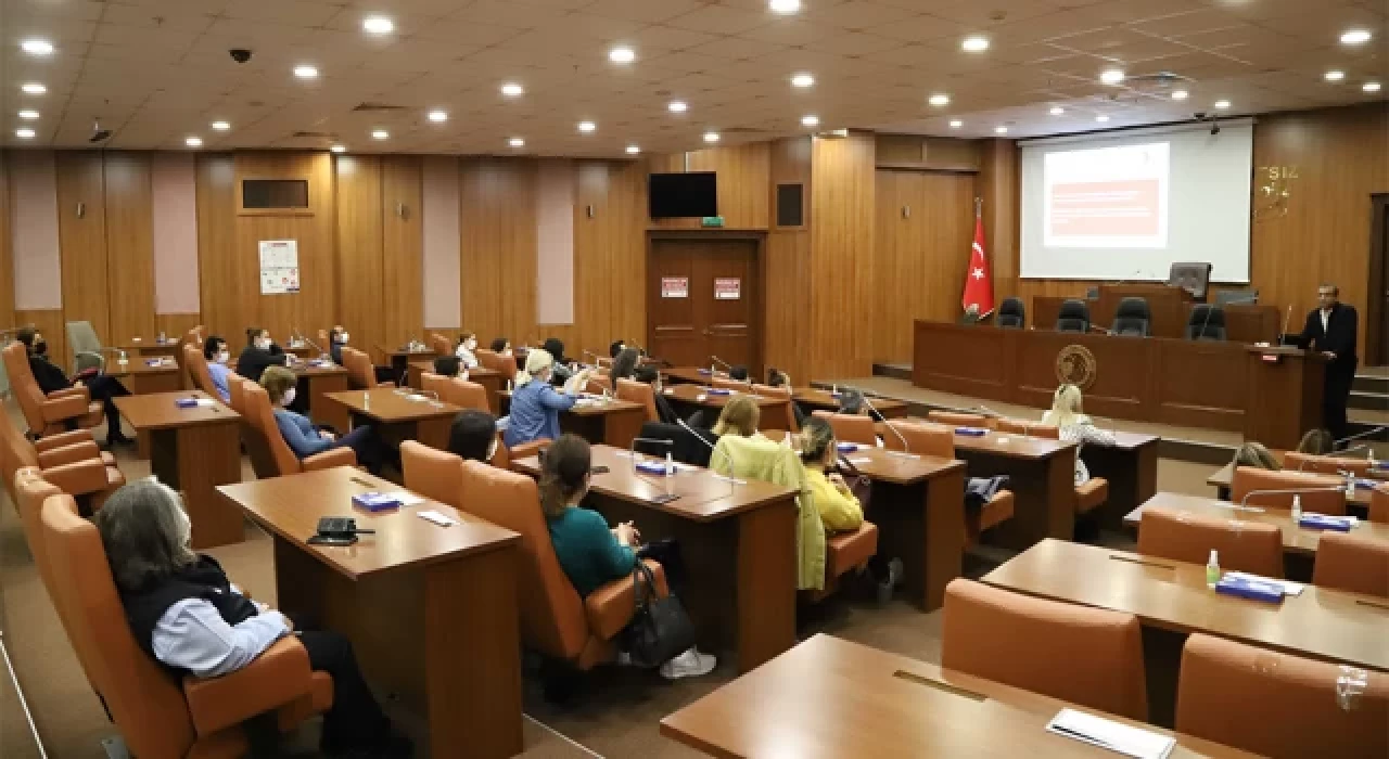 Kartal Belediyesi Personeline Kanser Bilinçlendirme Semineri