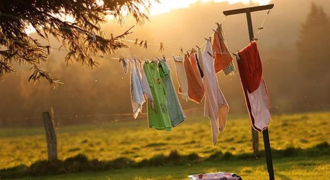 Alerji uzmanı uyardı: Çamaşırları açık havada kurutmak polen alerjisini tetikleyebilir