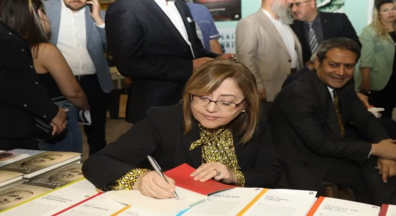 Gaziantep’te kitap fuarı açıldı