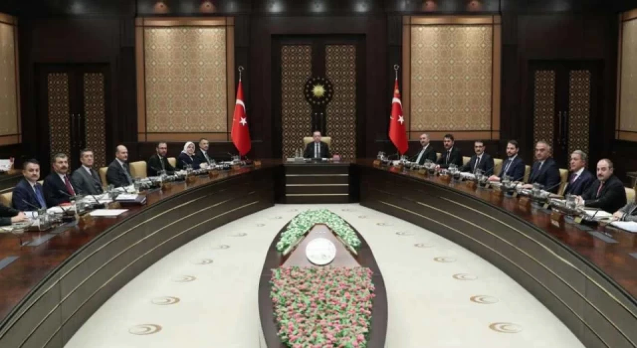 İddia: Erdoğan, iki isim hariç bütün bakanları değiştirecek