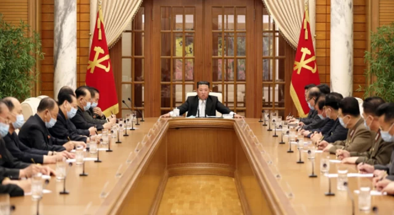 Kuzey Kore'de ilk koronavirüs vakası: Acil durum ilan edildi