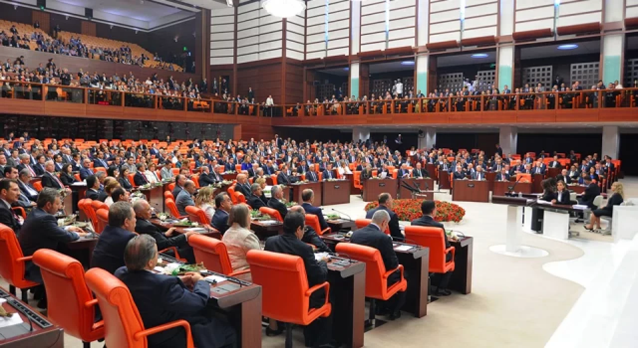 TBMM Genel Kurulu'nda yaşanan FETÖ tartışması