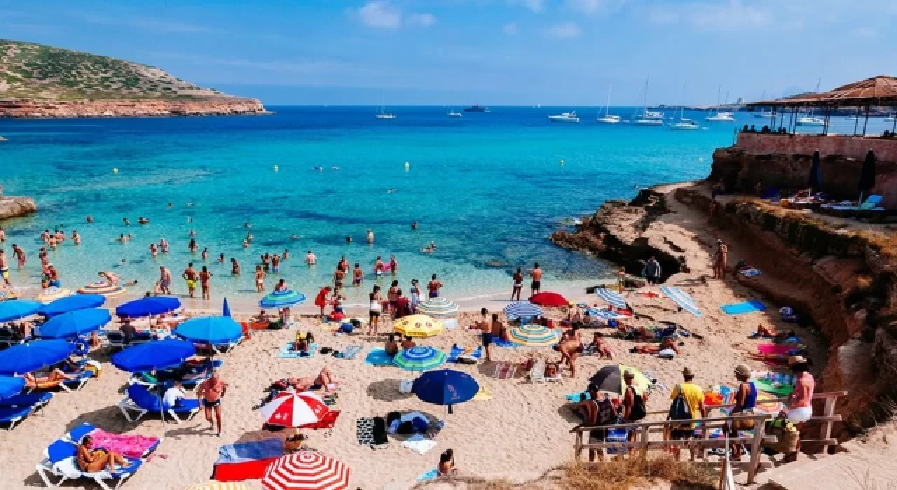 Bayramda yaklaşık 1 milyon kişinin tatile çıkması bekleniyor