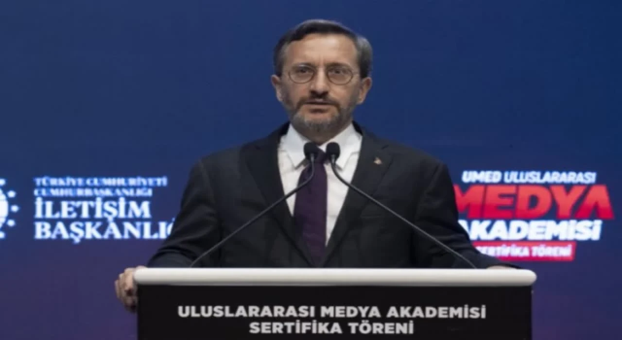 Fahrettin Altun: Bu işin mesleki formasyonu önemli