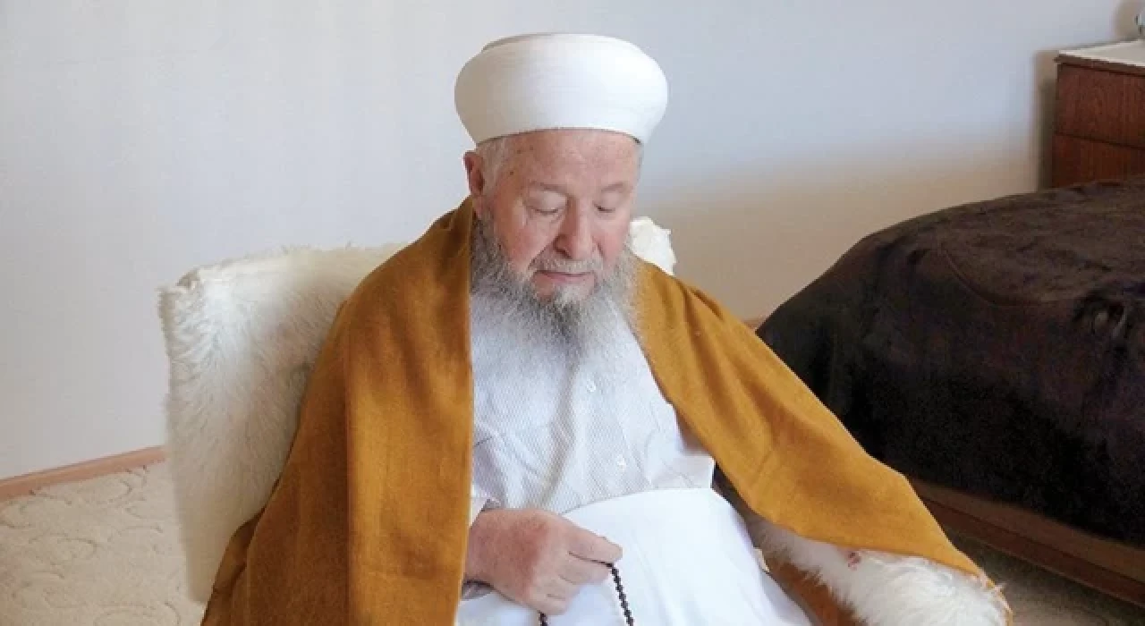 İsmailağa Cemaati lideri Mahmut Ustaosmanoğlu hayatını kaybetti!