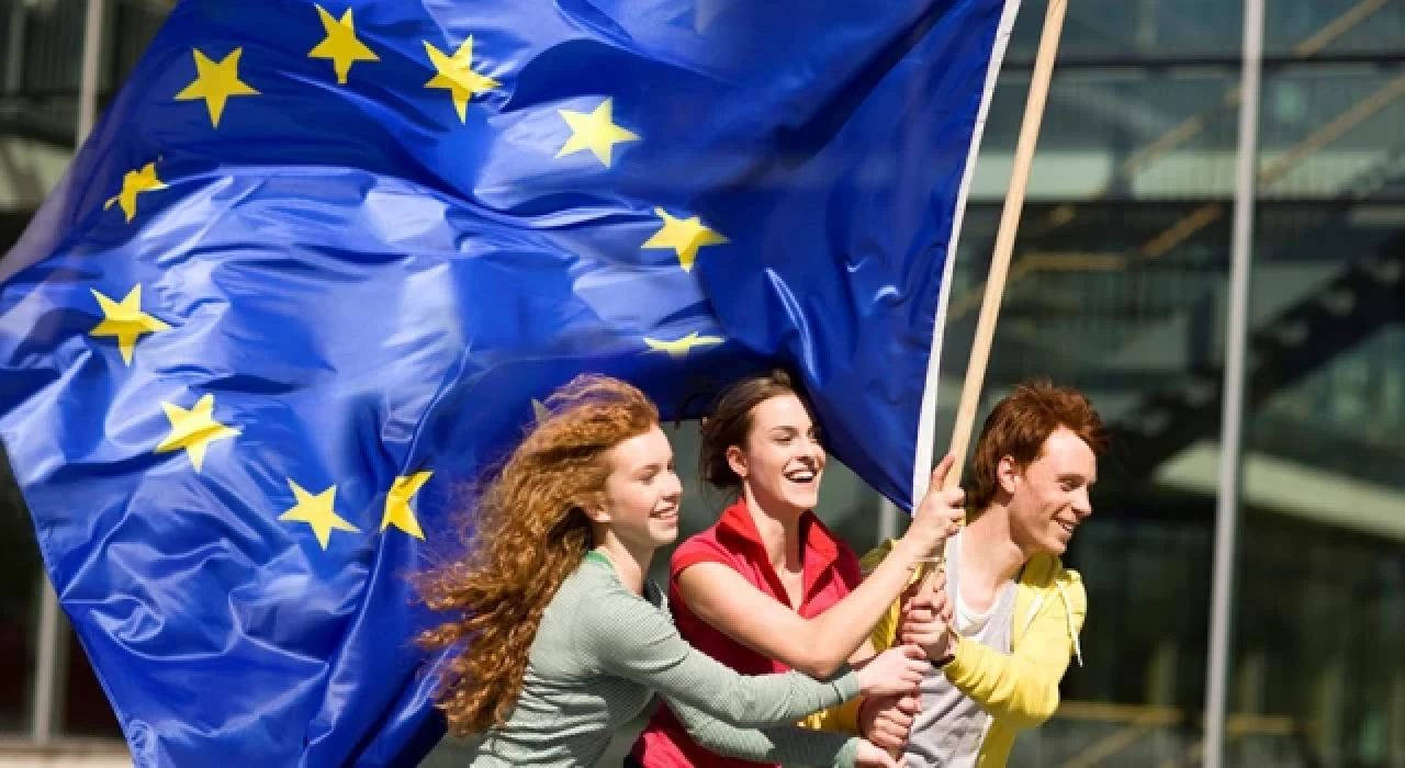 Türkiye'den AB'ye iltica başvuruları her geçen gün artıyor