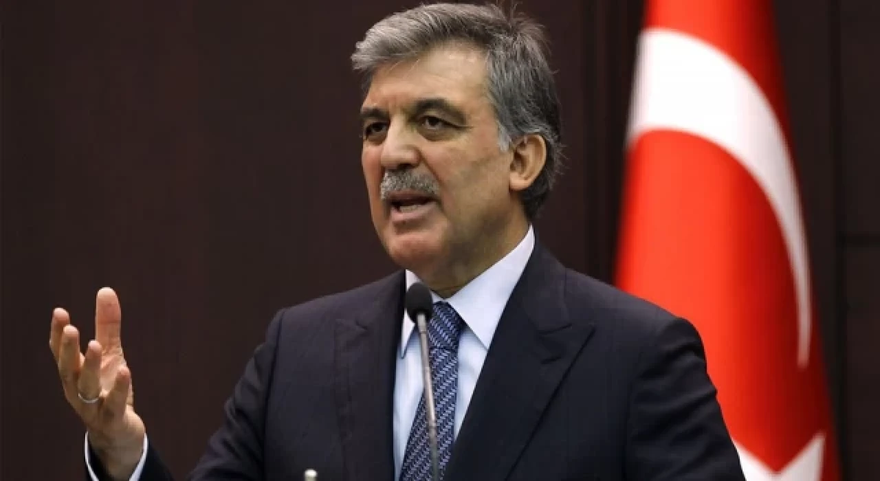 Abdullah Gül: Eğitimde alarm zilleri çalıyor