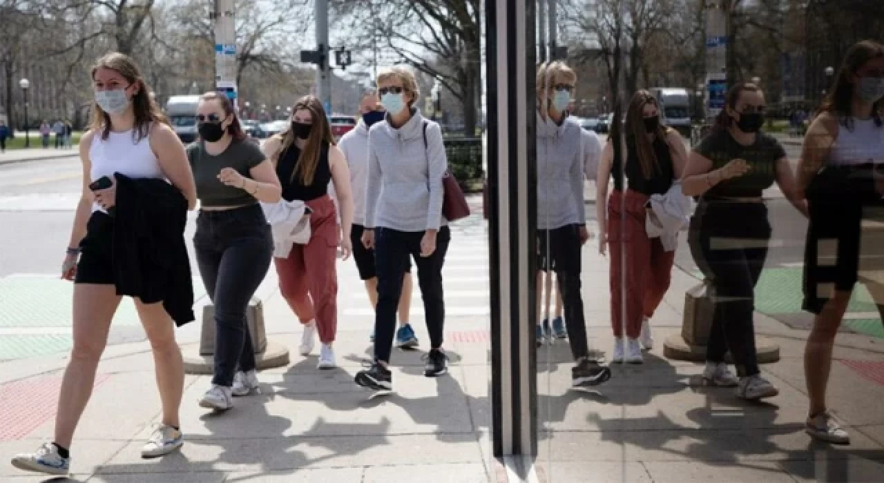 İBB Bilimsel Danışma Kurulu: Maske zorunluluğu geri getirilmeli