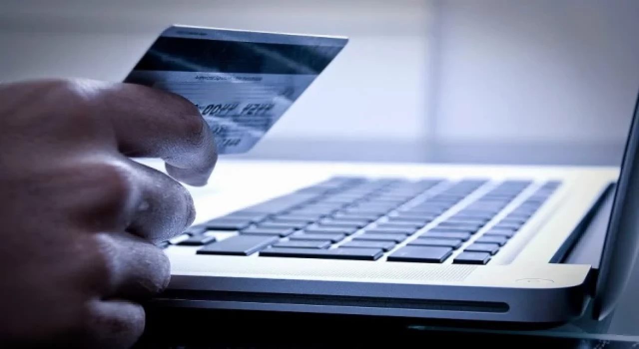 Kredi kartı bilgilerini korumanın sekiz yolu