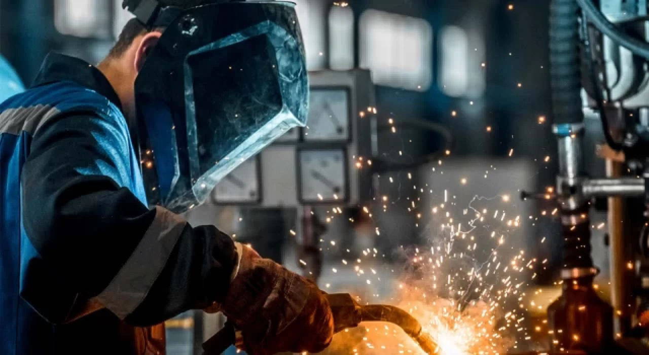 Sanayi üretimi yıllık bazda yüzde 9,1 arttı