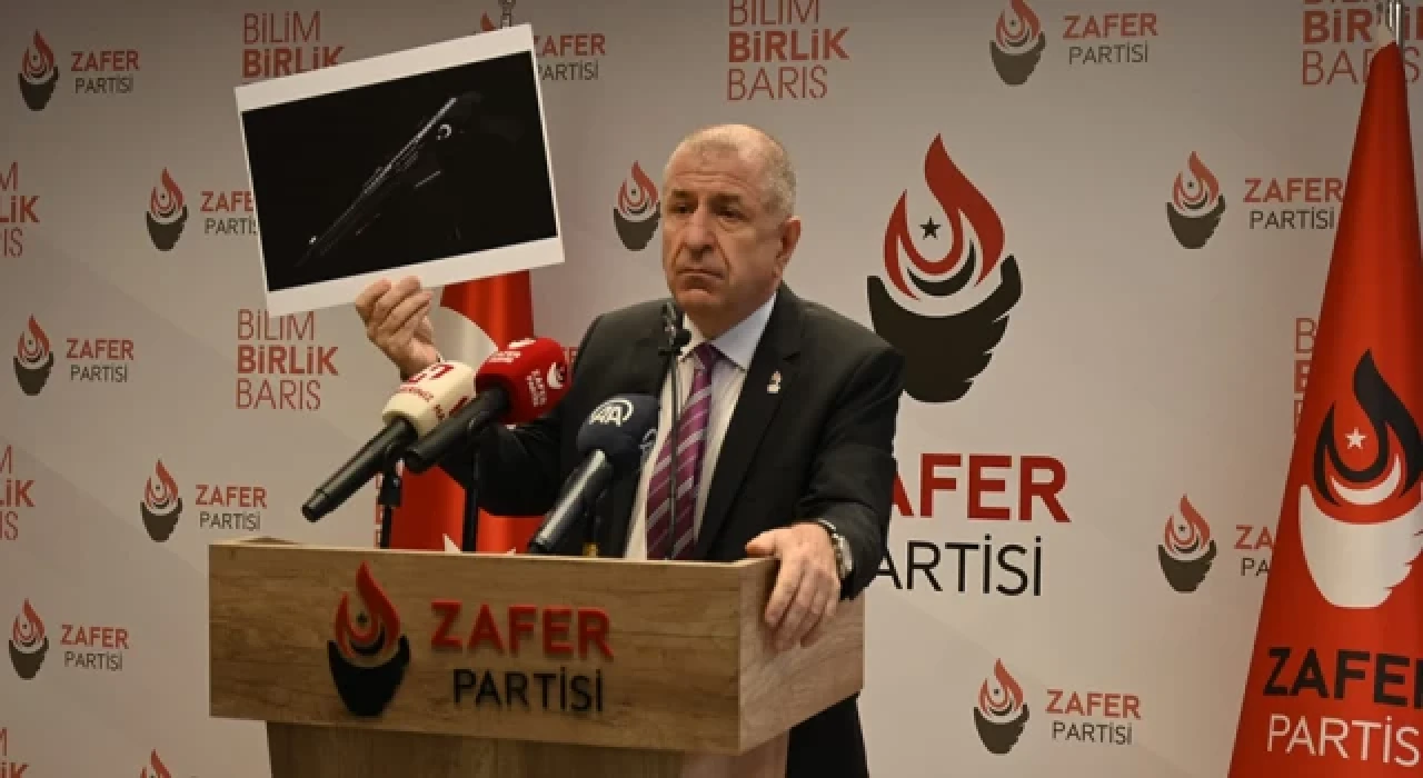 Ümit Özdağ: Bu tüfek kimlere dağıtıldı?