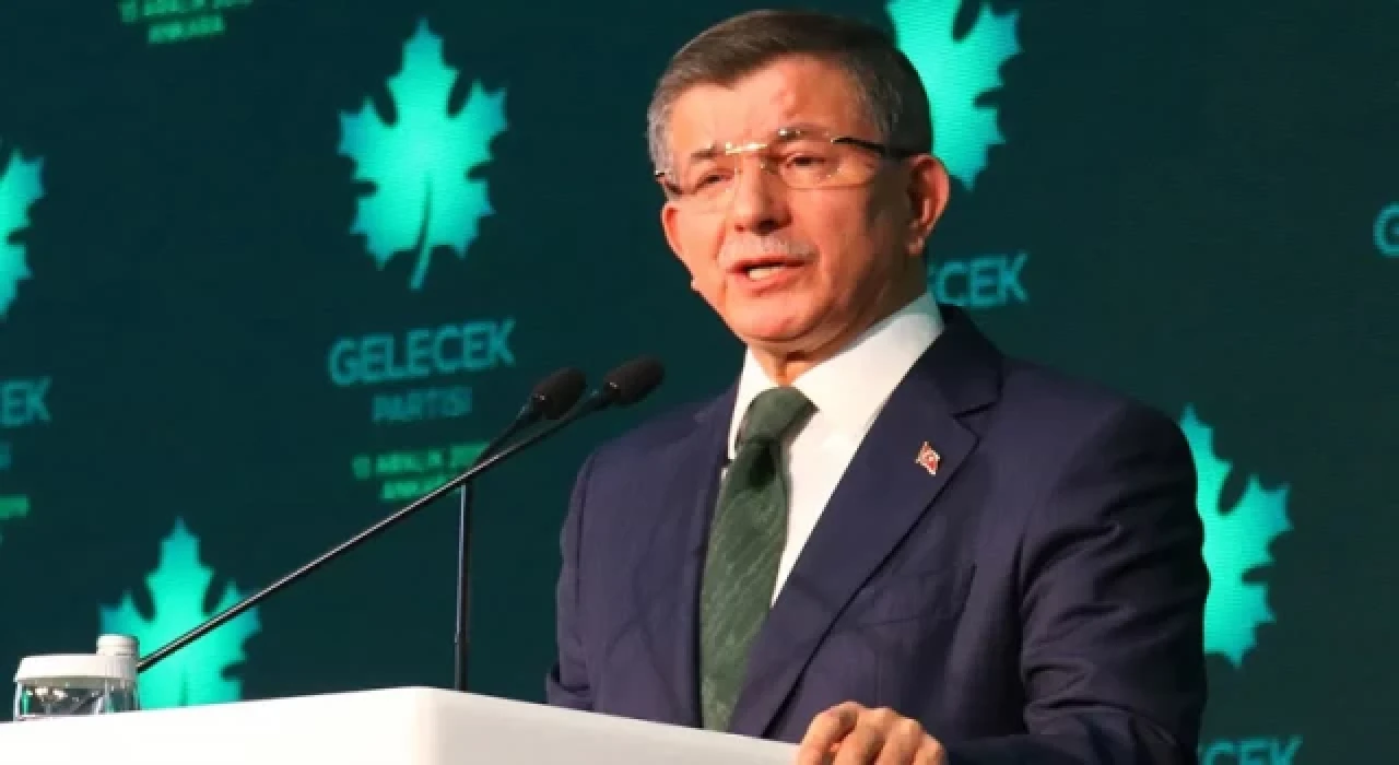 Ahmet Davutoğlu: İddiaların odağındaki isimler derhal istifa etmeli, savcılık harekete geçmeli!
