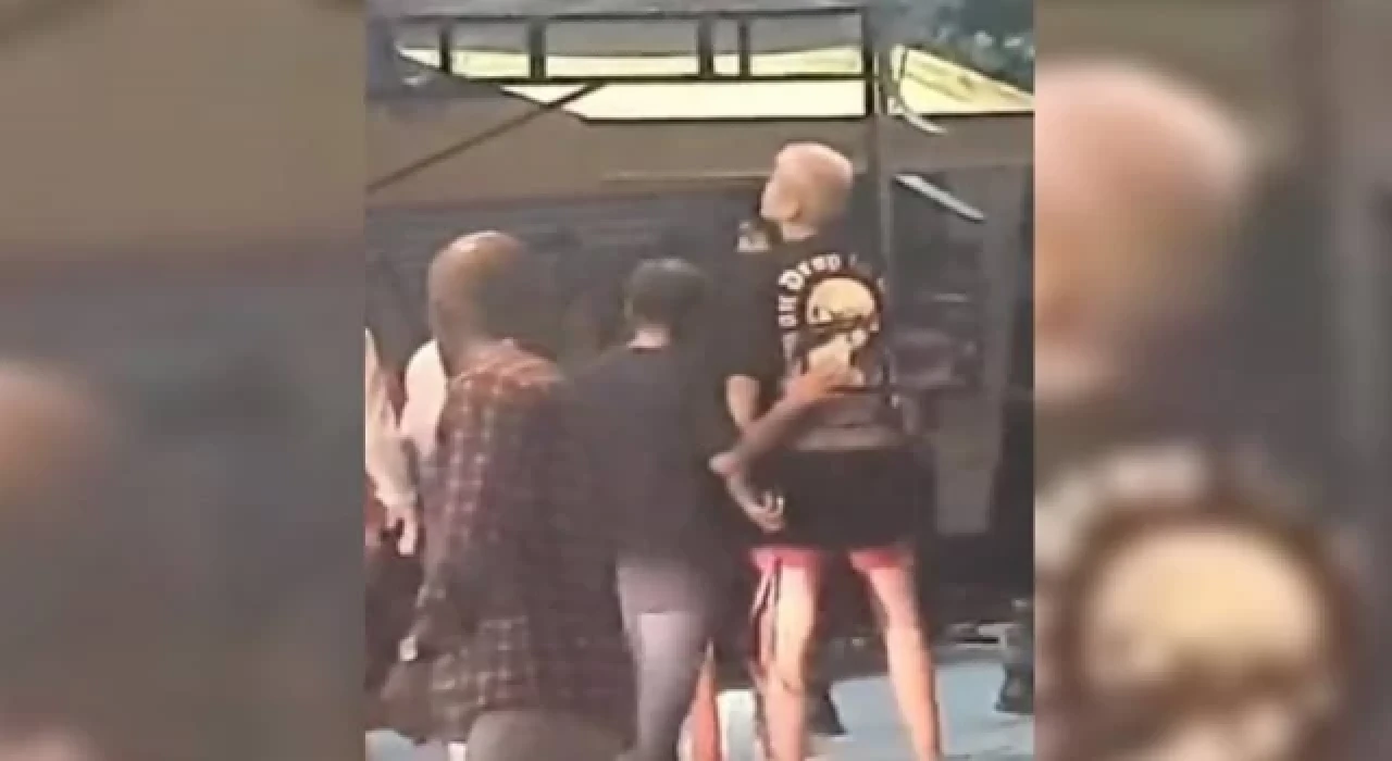 Ebrar Karakurt, Fenerbahçe taraftarıyla kavga etti!