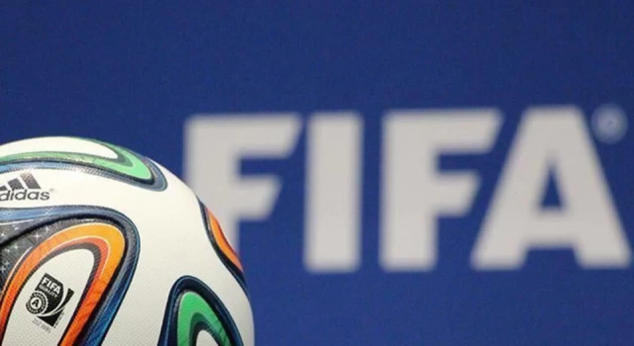FIFA, Hindistan Futbol Federasyonu'nun üyeliğini askıya aldı