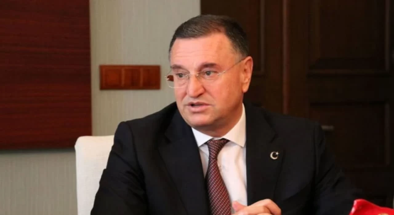 Hatay Büyükşehir Belediye Başkanı Lütfü Savaş: İktidarın kurduğu cümleler toplumun gerçekleriyle taban tabana zıt
