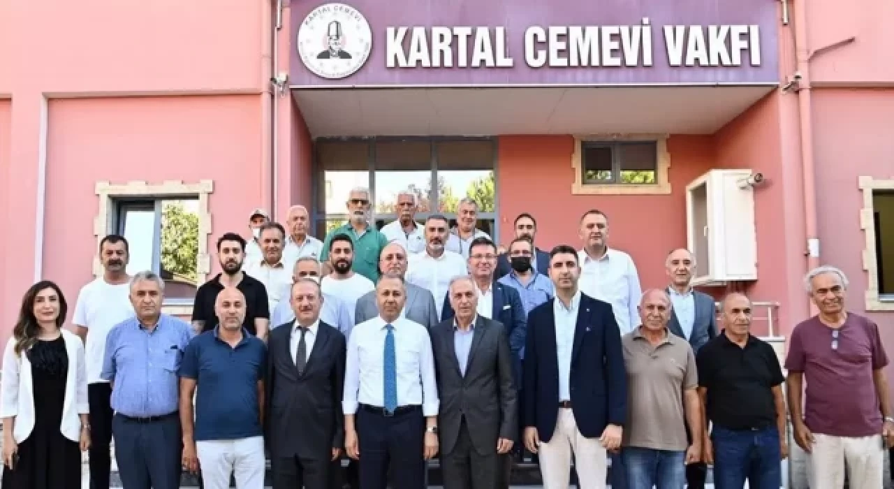 İstanbul Valisi Yerlikaya'dan cemevlerine ziyaret