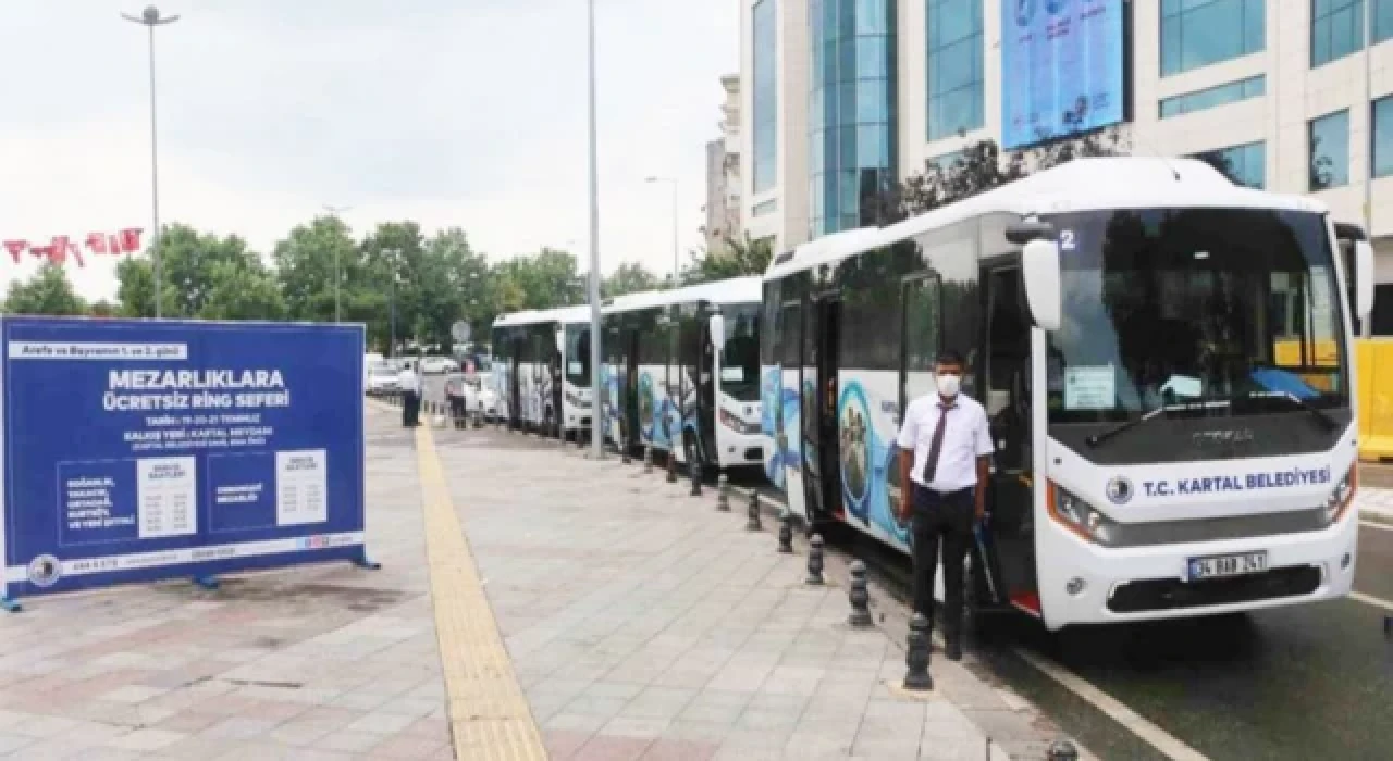 Kartal Belediyesi’nden Kurban Bayramı’nda mezarlık ziyareti yapan vatandaşlara ulaşım hizmeti