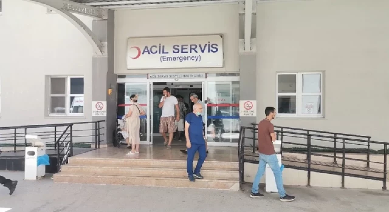 Tavuk döner yiyen 23 kişi zehirlendi