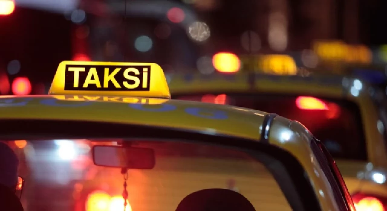 Vali Yazıcı: Antalya'da taksicilere İngilizce, Almanca, Rusça öğretilecek